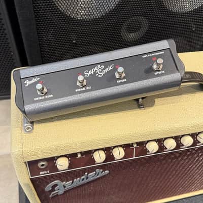Immagine Fender Super-Sonic 22 2-Channel 22-Watt 1x12" Guitar Combo 2010 - Present - Blonde - 2