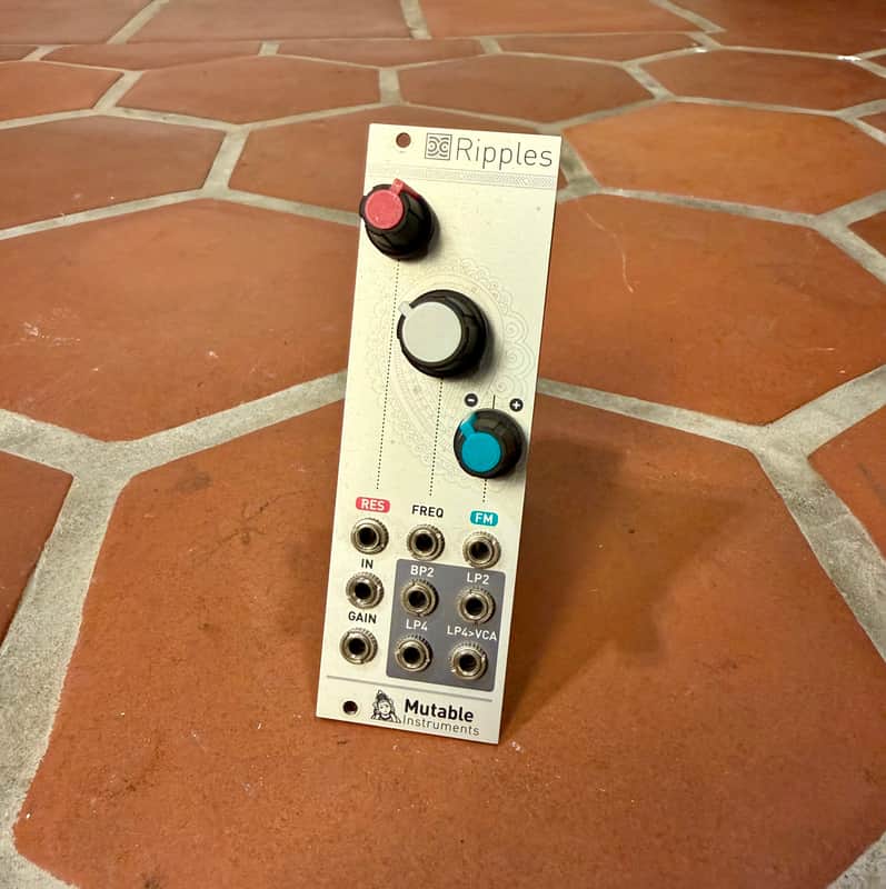 Mutable Instruments Ripples 2014 - Present - Silver image 1