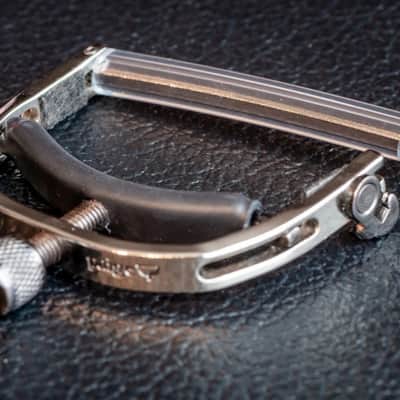 Paige 6-String Guitar Capo - Smoke Black image 5