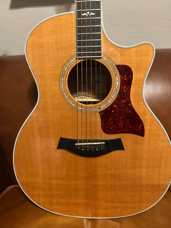 Taylor 614ce with Fishman Electronics 1999 - 2002 - Natural image 1
