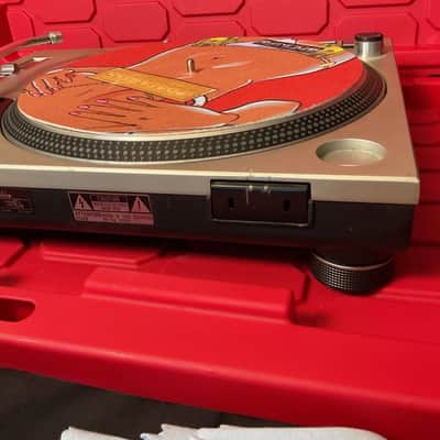 Technics SL1200MK2 Turntables Set Of 2 W/ Flight Cases image 15