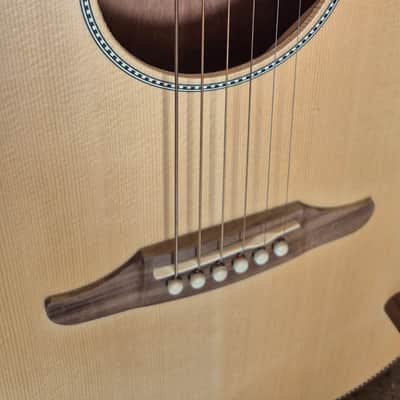 Fender Highway Series Dreadnought Spruce Top 2023 - Present - Natural image 4