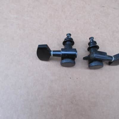 Pair of Locking Black Guitar Tuners image 3