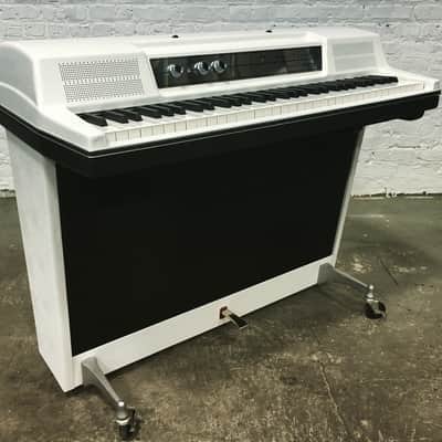Wurlitzer Electric Piano: Custom Shop 206A (or 200A) image 9