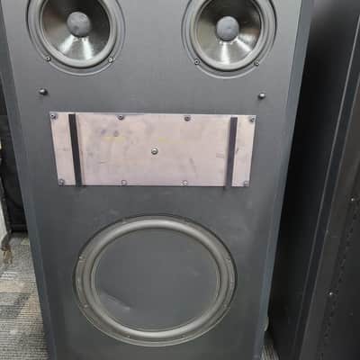 Polk SDA SRS-1.2 Signature Reference Speakers (pair) - Walnut image 6