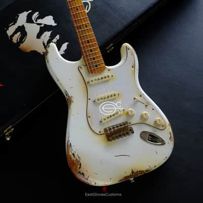 Fender Stratocaster Artist Series Jimi Hendrix Olympic White with Custom Hardcase Heavy Aged Relic image 1