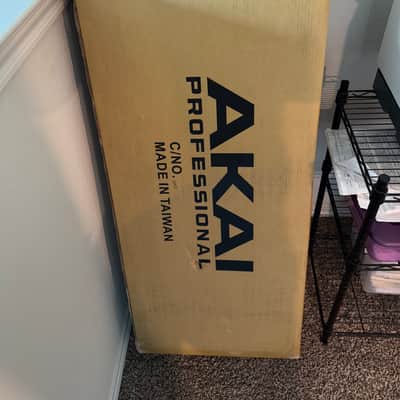Akai MPC Key 61 Standalone Workstation Synthesizer 2024 - Present - Black image 9