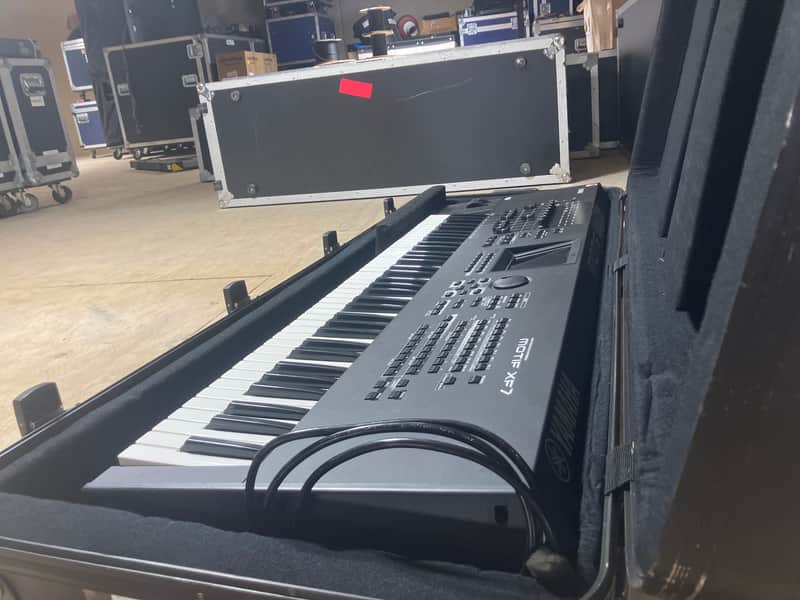 Yamaha Motif XF 7 Production Synthesizer
