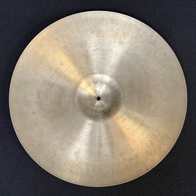 Used Zildjian Avedis 22" Thin Crash image 2