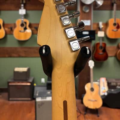 1994 Fender 40th Anniversary American Standard Stratocaster with Maple Fretboard Brown Sunburst image 19
