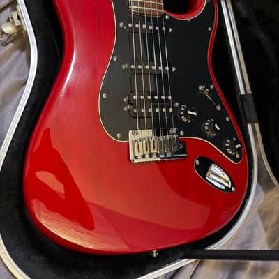 2005 Fender American Deluxe, Mahogany Stratocaster HSS with Rosewood Fretboard  - Crimson Red Transparent image 2