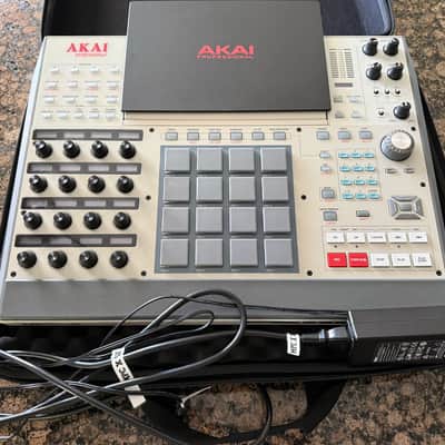 Akai MPC X Special Edition Standalone Sampler / Sequencer 2023 - Present - Grey image 4