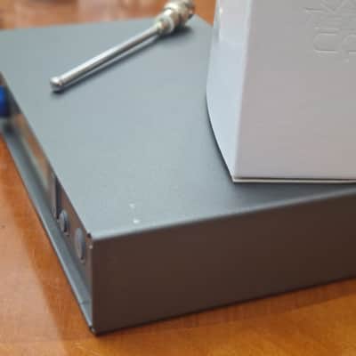 Sennheiser 🎧🎚️ Sennheiser SR 300 IEM G2 D Stereo Transmitter | 786–822 MHz | Adapter & Antenna | Near Mint / Unused image 5