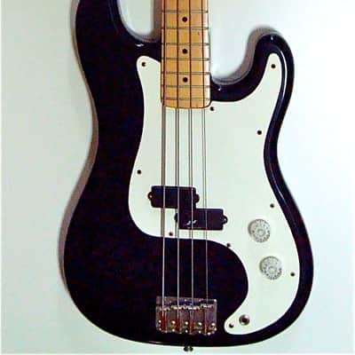 Squier Bullet Bass 1984 Black image 2