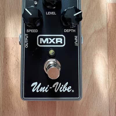 MXR M68 Uni-Vibe 2014 - Present - Black - wie neu image 1