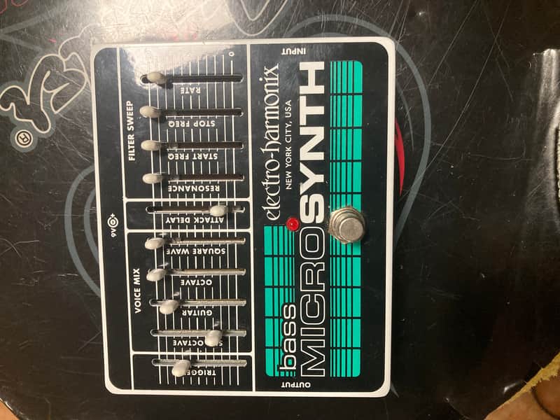 Electro-Harmonix Bass micro synth