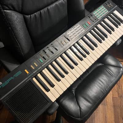 Yamaha PSR-12 2 of 2 1987 - Black image 2