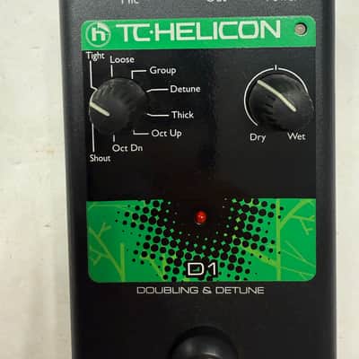 TC Helicon Voicetone D1 Doubling & Detune Doubler Vocal Effect Pedal + PSU image 2