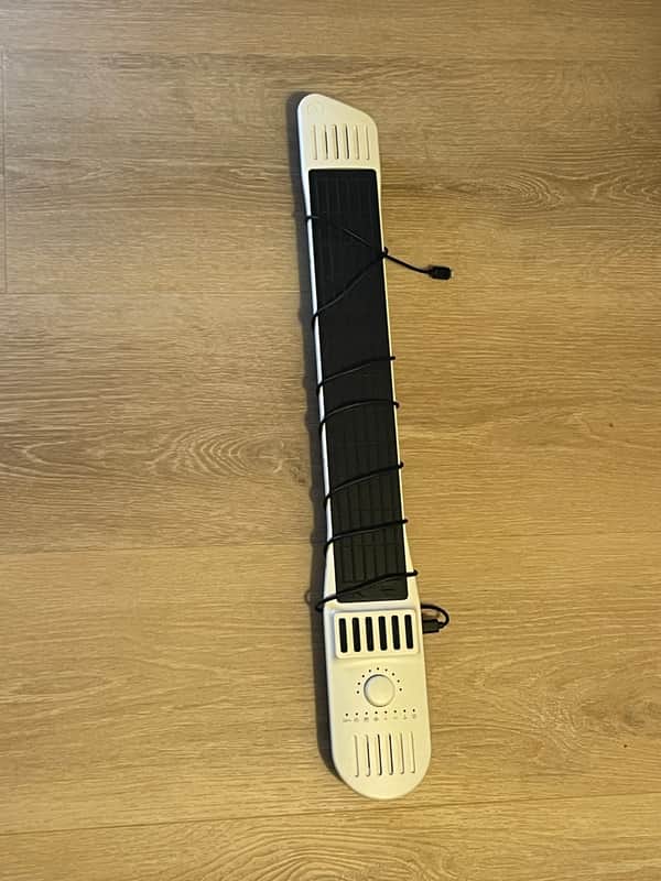 Rare vintage Artiphon Instrument 1 2010s - White