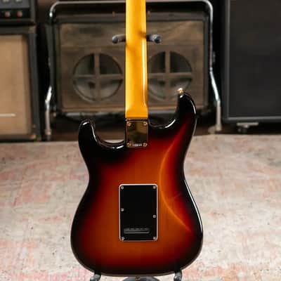 Fender Stevie Ray Vaughan Stratocaster with Hardshell Case - Used image 8