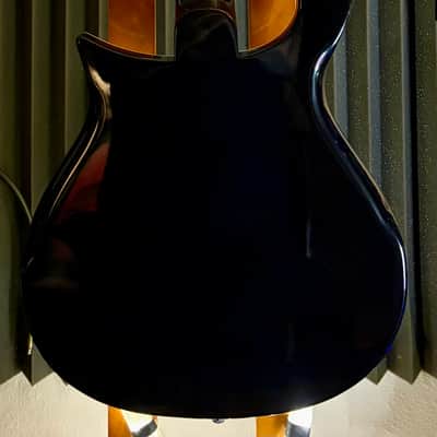 Rickenbacker 660 - 2018 Jetglo image 3