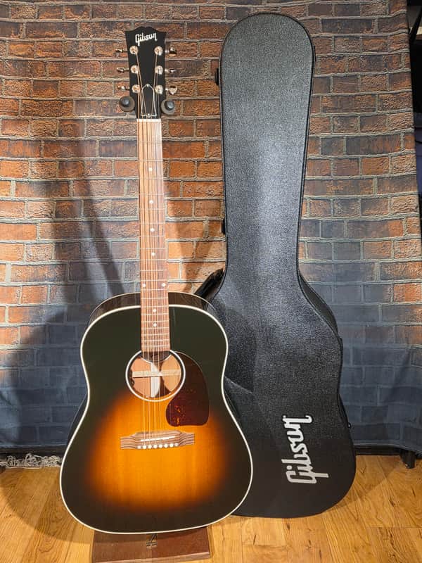 Gibson 2025 J-45 Standard Vintage Sunburst w/ OHSC Barely Played!