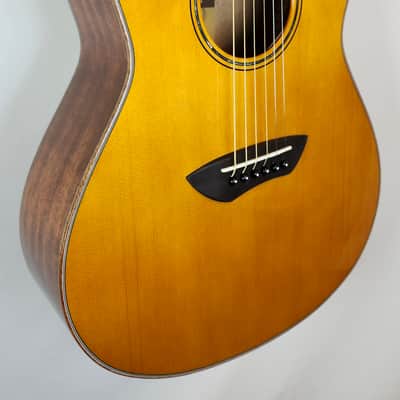 Yamaha CSF3M All-Solid Parlor Guitar, Piezo Pickup, Vintage Natural, W/Bag image 7