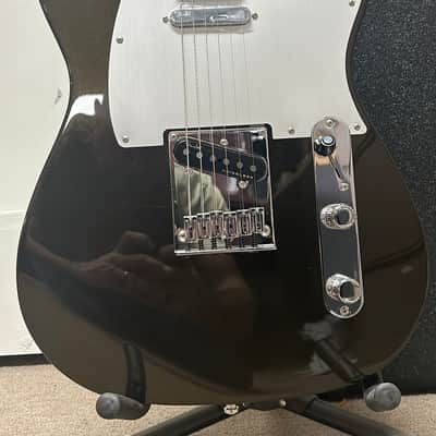 Fender American Ultra II Telecaster with Ebony Fretboard - Texas Tea image 2
