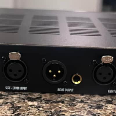 Warm Audio Bus-Comp 2-Channel VCA Bus Compressor 2020 - Present - Black image 2