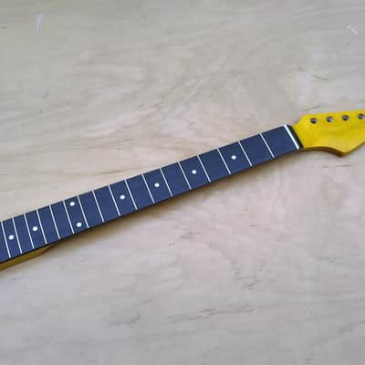 21 fret rosewood maple vintage tint gloss guitar neck 50 style truss rod access steel frets image 4