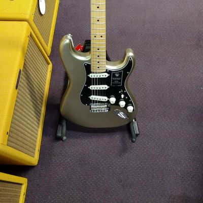 Fender 75th Anniversary Stratocaster image 3