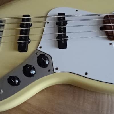 Fender Jazz Bass 1996 - Vintage White image 7