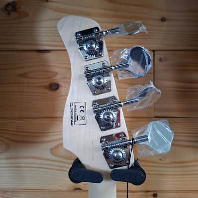 Sire Marcus Miller V1 4-String Bass – Tobacco Sunburst image 10