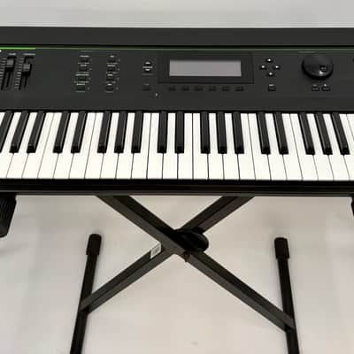 Kurzweil K2000S VAST Synthesizer Sampler Workstation