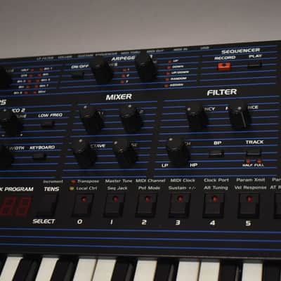 Dave Smith Instruments OB-6 6-Voice Polyphonic Analog Synthesizer image 6