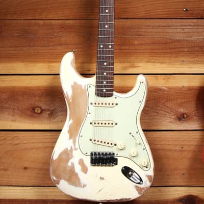 Fender HEAVY Relic CLASSIC SERIES 60s STRATOCASTER Road Worn White Strat 06667 image 4