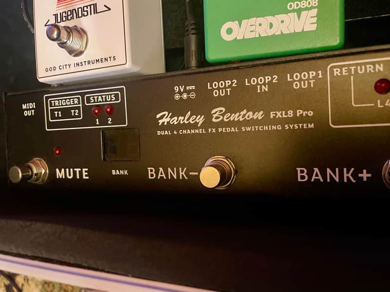 Harley Benton FXL8 Pro Dual 4 Channel FX Pedal Switching System image 1