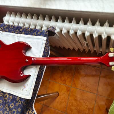 Gibson SG Standard Heritage Cherry 2016 with original case image 6