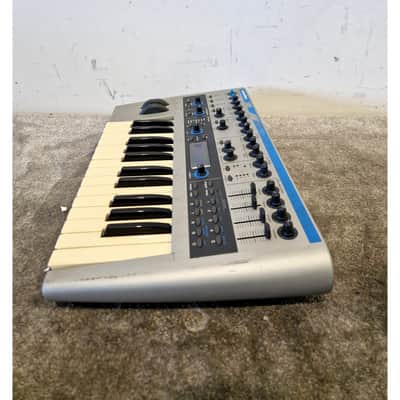 Novation K-Station Synthesizer Keyboard - Compact Design - Good image 8