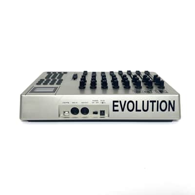 Evolution  UC-33 Hardware MIDI Controller UC33 image 7