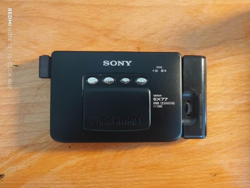 Sony WM EX 77 1991 - Sony Walkman Cassette player WM-EX 77 black working image 1