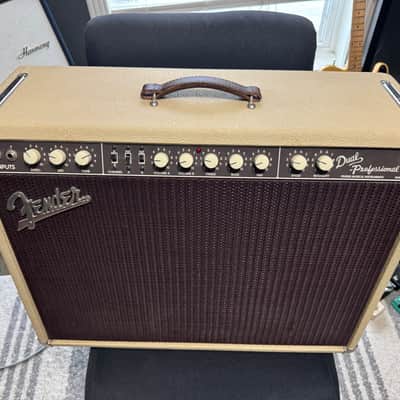 Fender Dual Professional 100-Watt 2x12" Guitar Combo 1995 - 2002 - Blonde image 2