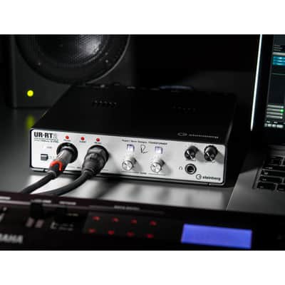 Steinberg UR-RT2 USB 2.0 Home Recording Audio Interface Preamp w Mic Stand image 5