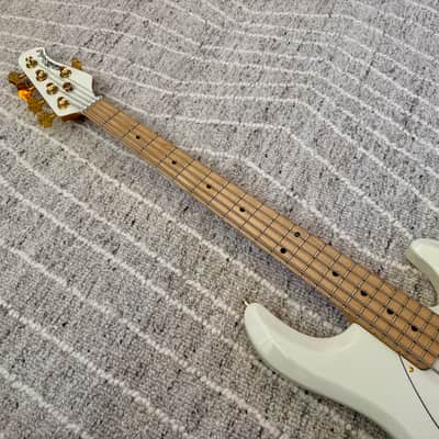 Ernie Ball Music Man Stingray 5 HH 2015 - Ivory White image 8