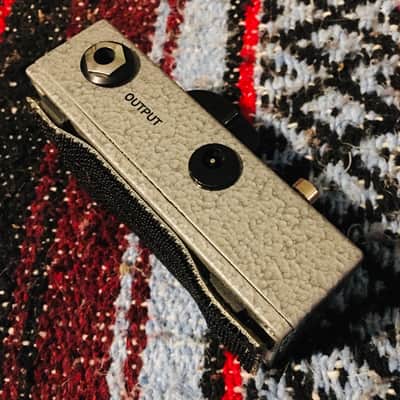 JMI treble booster ? gray hammered image 4