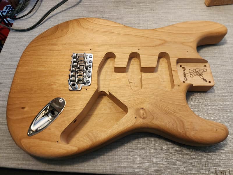 Warmoth Stratocaster Body and Gotoh bridge image 1
