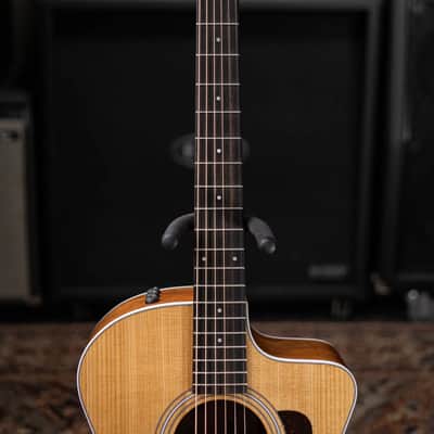Taylor 214ce-K Grand Auditorium Acoustic/Electric Guitar with Gig Bag image 4