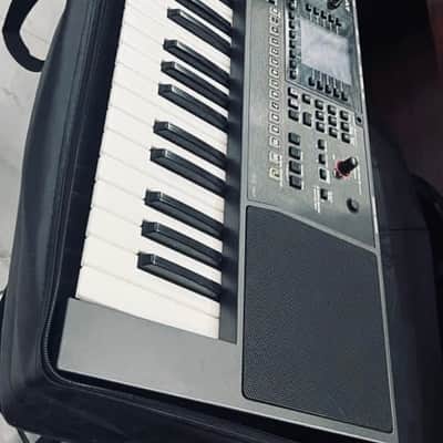 Roland E-A7 61-Key Arranger Keyboard Used in mint condition image 2