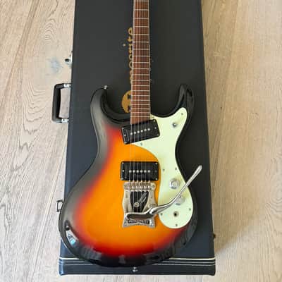 Mosrite Of California The Ventures Sunburst Vibramute Tremolo Japan OHSC MIJ image 14