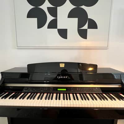 Yamaha Clavinova CLP380 - Polished ebony image 4